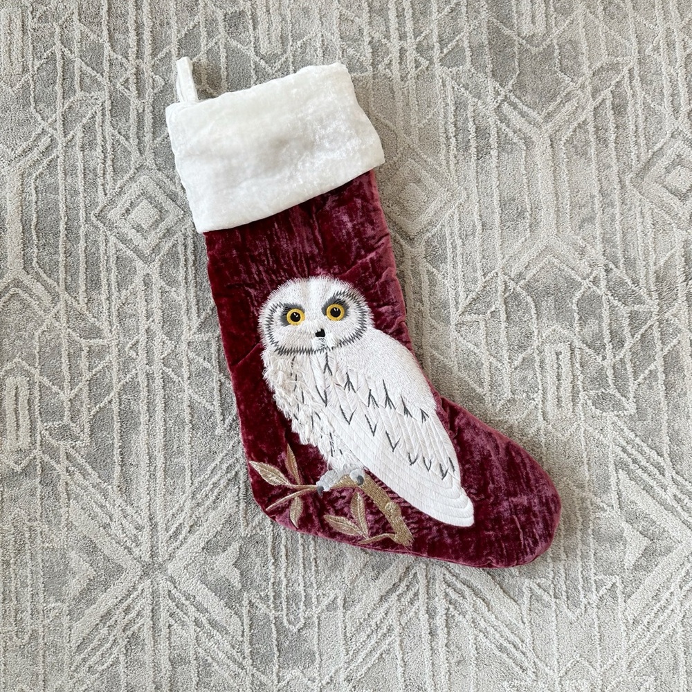 Pottery Barn | Harry Potter Hedwig Owl Burgundy & White Christmas Stocking